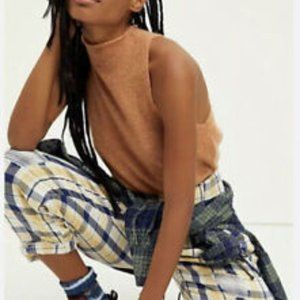 Free People Intimately “Fluff It Up” Cashmere Crop Sweater in Brown - Size Small